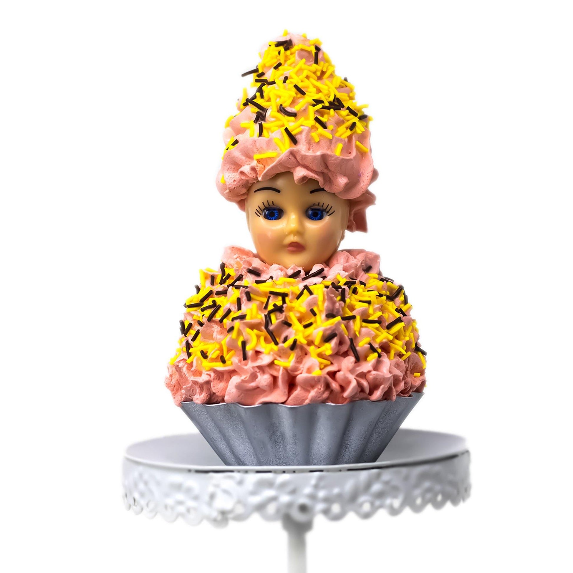 Babycakes Kitschy Vintage Cupcake Babies - Curio Memento