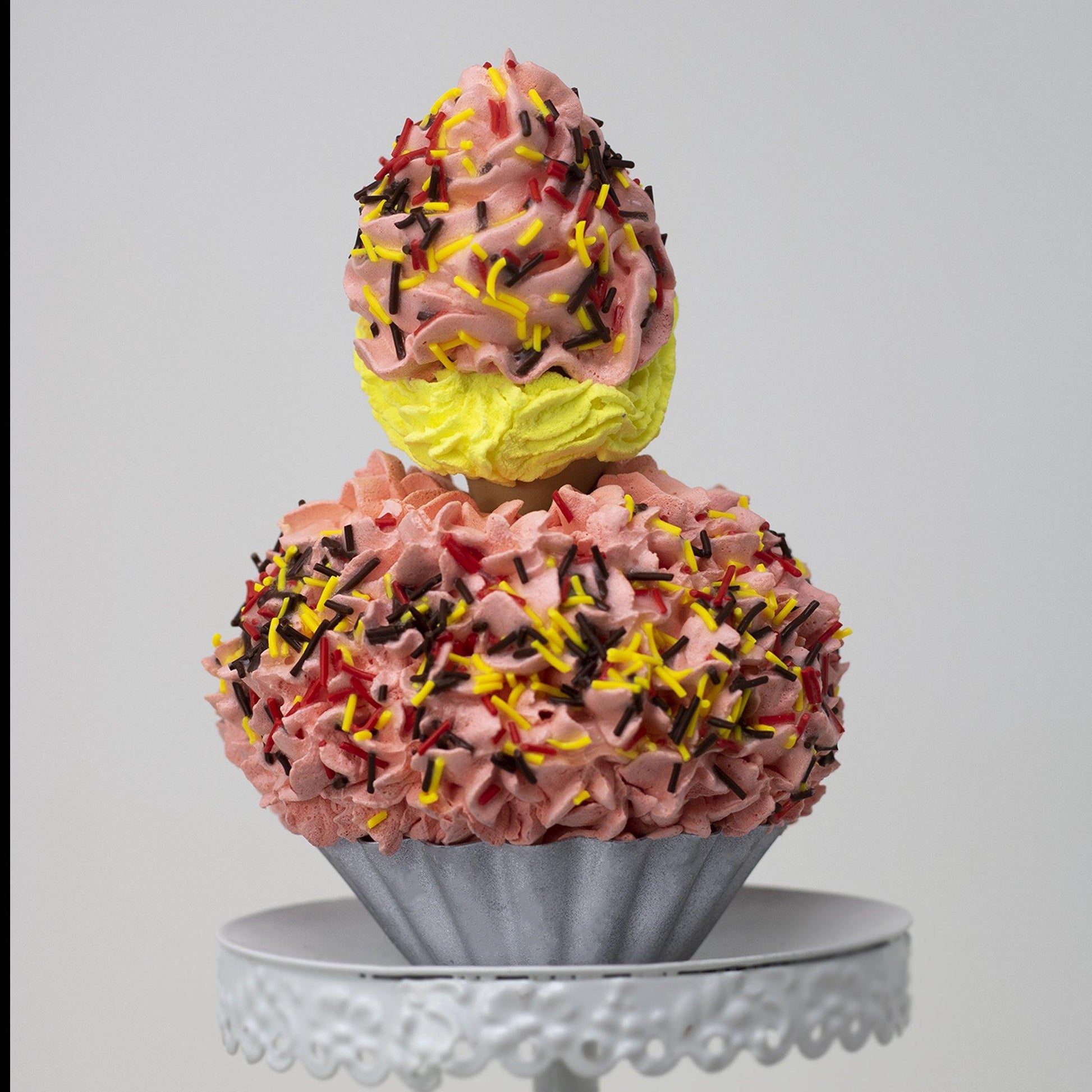 Babycakes Kitschy Vintage Cupcake Babies - Curio Memento