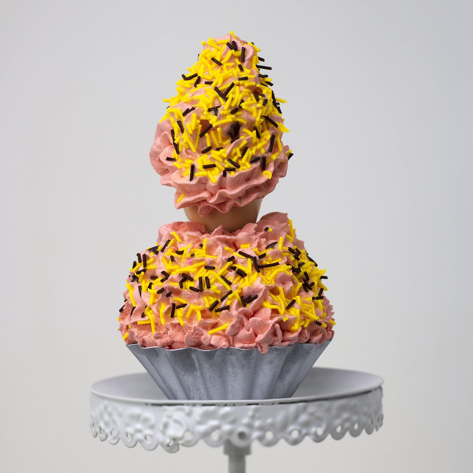 Babycakes Kitschy Vintage Cupcake Babies - Curio Memento