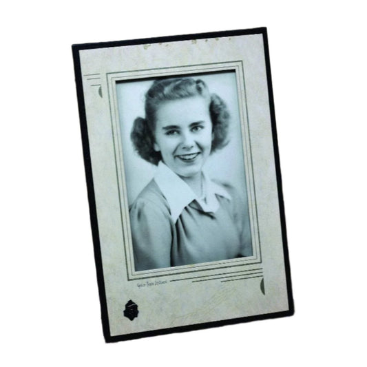 Vintage Sweetheart Class Photo - Curio Memento