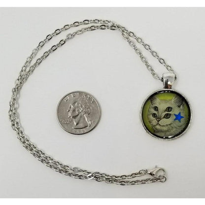 Cat pendant with chain - Curio Memento