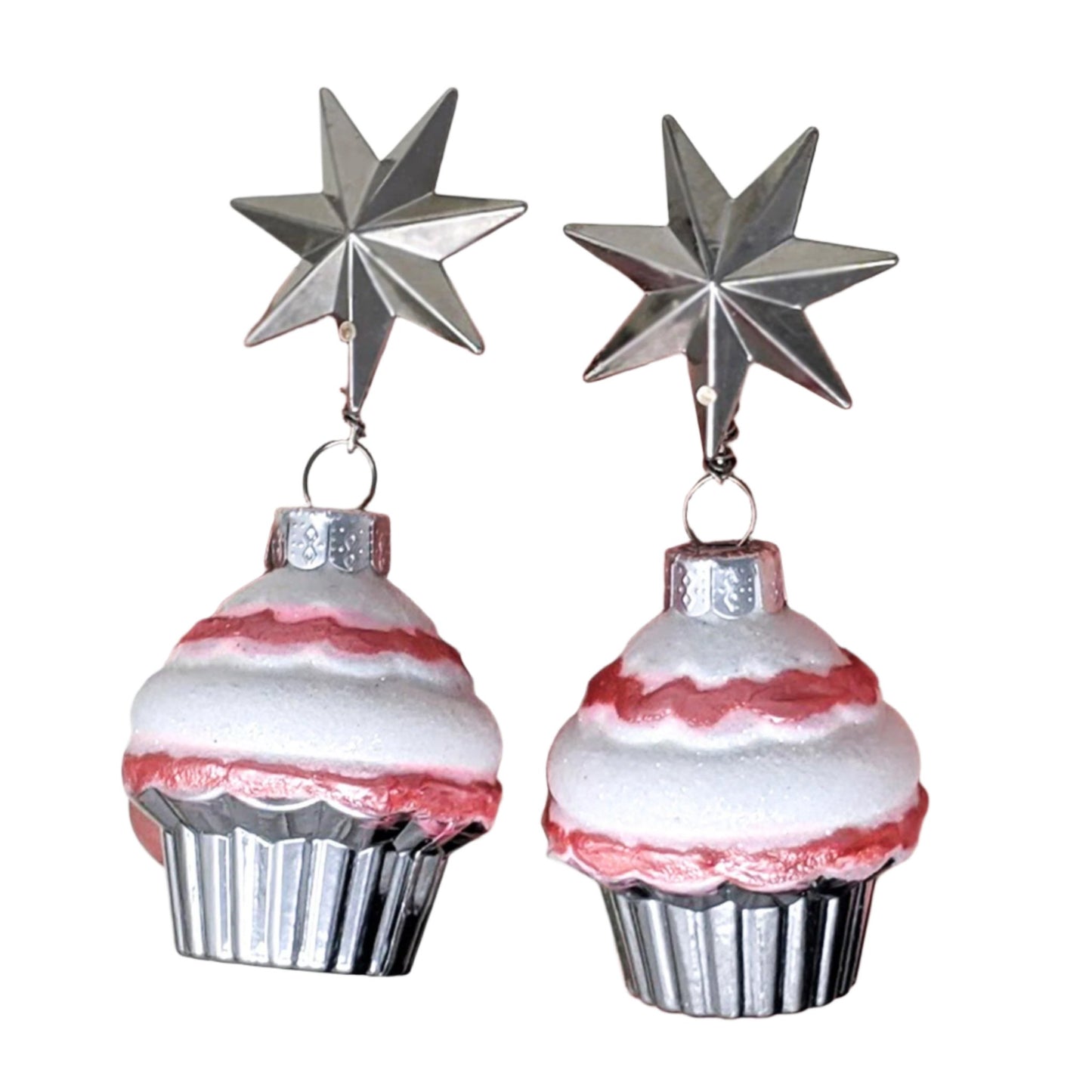 "Tinseltown Star-struck Cupcake" Dangles - Curio Memento